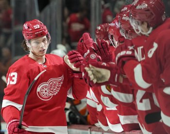 Hokejisty Německa posílí na MS obránce Seider z Detroitu