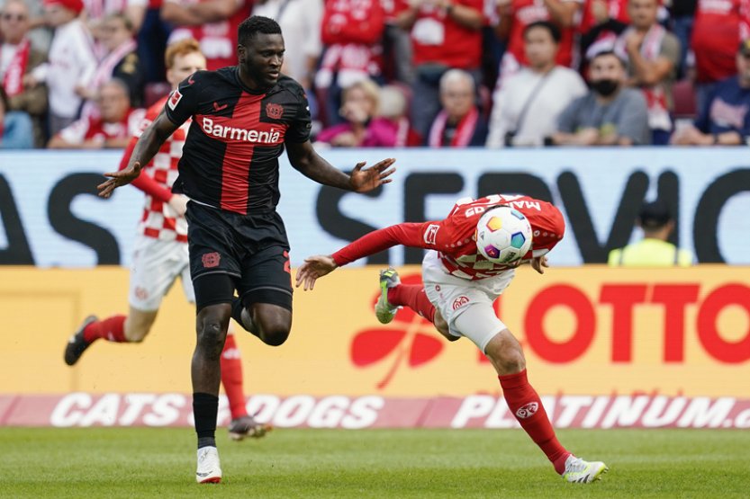 Leverkusen porazil Mohuč 3:0 a zažívá nejlepší start do bundesligy