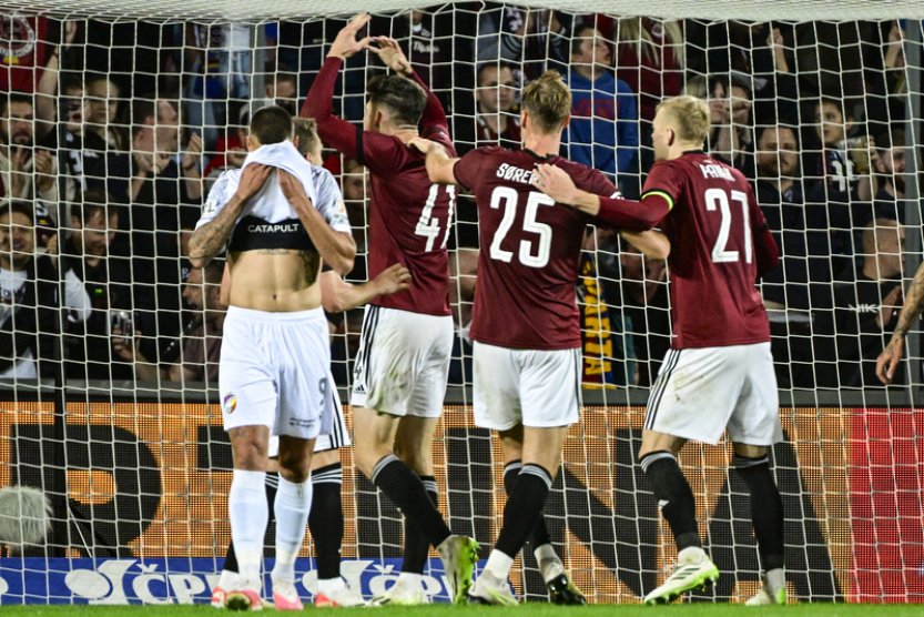 Byl to remízový zápas, ale porážka nás určitě nesrazí, řekl plzeňský Kalvach