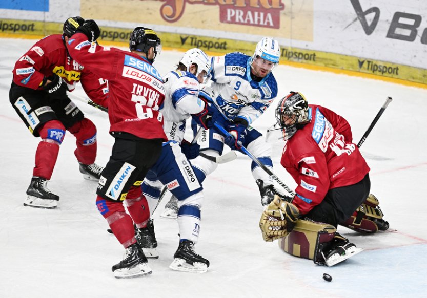 Hokejisté Sparty podlehli doma Kometě 0:2 a poprvé v sezoně prohráli