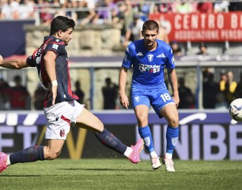 AS Řím porazil Frosinone 2:0, Orsolini hattrickem zařídil výhru Boloni