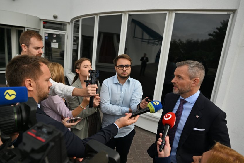 Sme: Klíčová strana pro vznik slovenské vlády může doplatit na oba scénáře