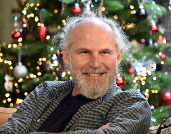 V seriálu Dobré ráno, Brno! si dělá Česká televize legraci sama ze sebe