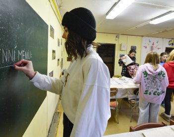 Charitativní kavárna skautů z Moravských Budějovic se letos otevře podesáté