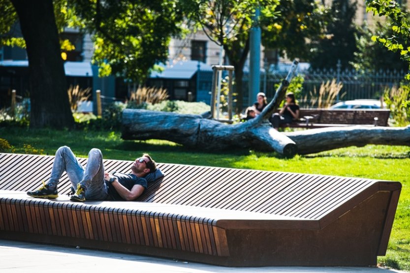 Svět podle prvotních analýz zažil nejteplejší září od počátku záznamů