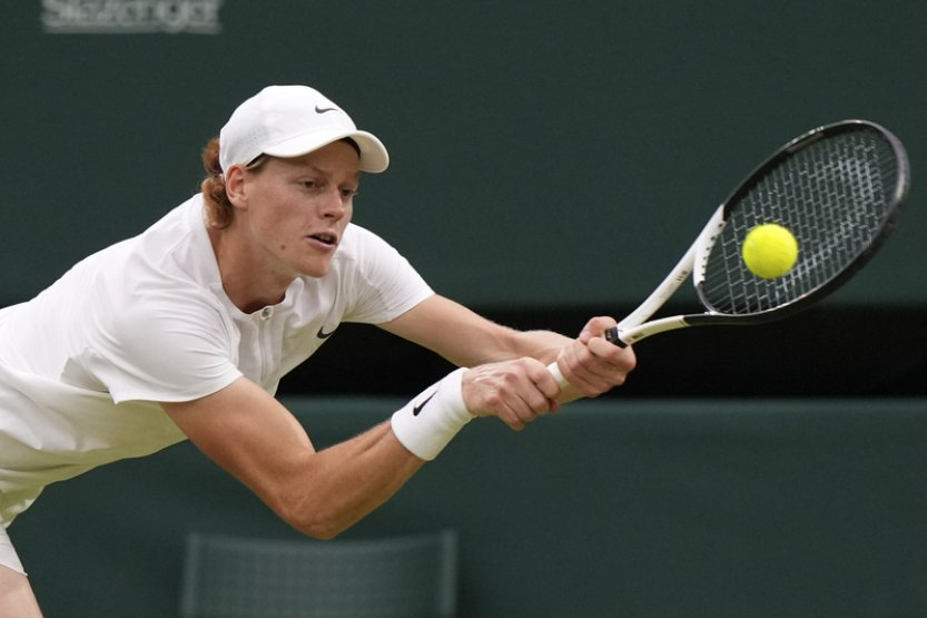 Sinner na sedmý pokus porazil Medveděva a vyhrál turnaj v Pekingu