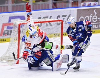 Pardubice a Litvínov budou v  usilovat o sesazení Sparty