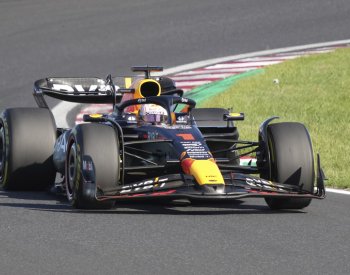 Verstappenovi stačí v Kataru tři body, šampionem F1 může být už v sobotu