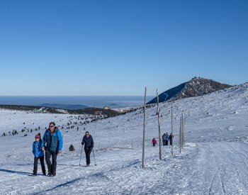 Horská služba Krkonoše varuje před špatně průchozími cestami kvůli novému sněhu