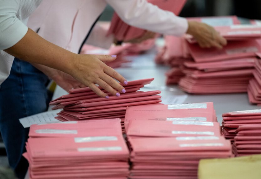Volby v Bavorsku vyhráli konzervativci, populistická AfD je druhá
