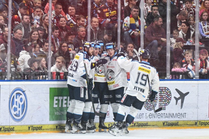 Liberecký Adam Najman oslavil branku i výhru proti bratrovi