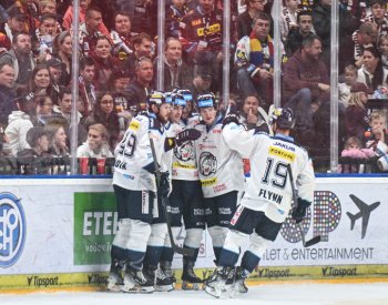 Liberecký Adam Najman oslavil branku i výhru proti bratrovi