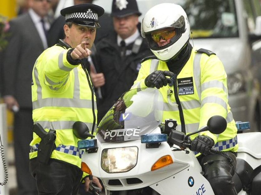 Židé v Británii a Francii čelí útokům, úřady posilují ochranu