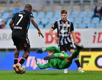 Fotbalisté Budějovic porazili v dohrávce poháru Chrudim 2:0, oba góly dal Suchan