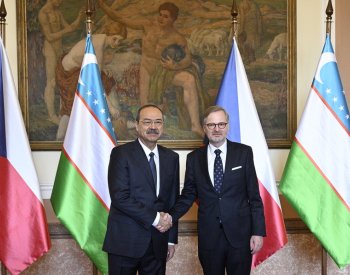 Fiala dnes se svým uzbeckým protějškem zahájí Česko-uzbecké podnikatelské fórum