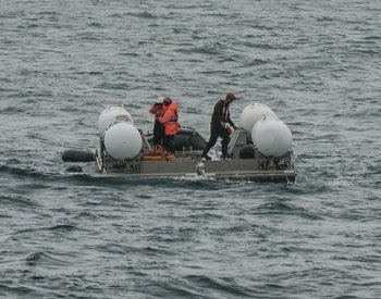 Pobřežní stráž vyzvedla zbývající trosky ponorky, která směřovala k Titaniku