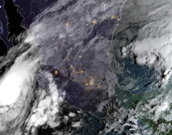 K mexické pevnině dorazil hurikán Lidia