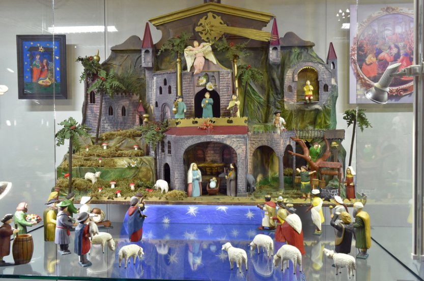 Ve sbírkách muzea v Sokolově jsou hornické betlémy i betlém vězeňkyně ze Svatavy