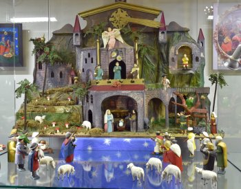 Ve sbírkách muzea v Sokolově jsou hornické betlémy i betlém vězeňkyně ze Svatavy