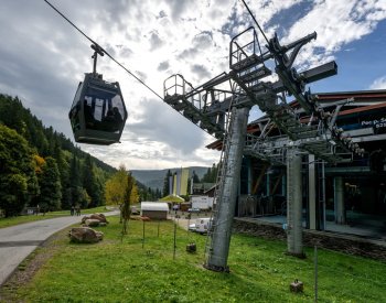 Lanovce na Sněžku v létě klesl meziročně počet cestujících o devět procent