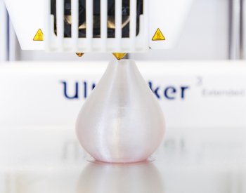 Využití 3D tisku se stále více posouvá k velkoobjemové výrobě