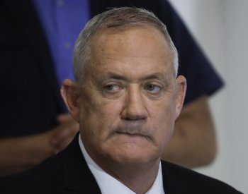 Izraelský premiér se dohodl s opozičním politikem na krizové vládě po dobu války