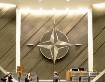 Deset členů NATO, i ČR, podepsalo dohodu o společném systému protivzdušné obrany