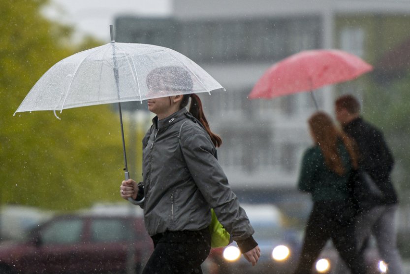 V týdnu bude zataženo, s přeháňkami a denními maximy kolem 25°C