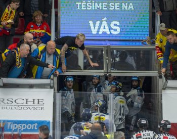 Kladno dostalo pokutu za Jágrovu kritiku sudího, Budějovice zaplatí za diváky