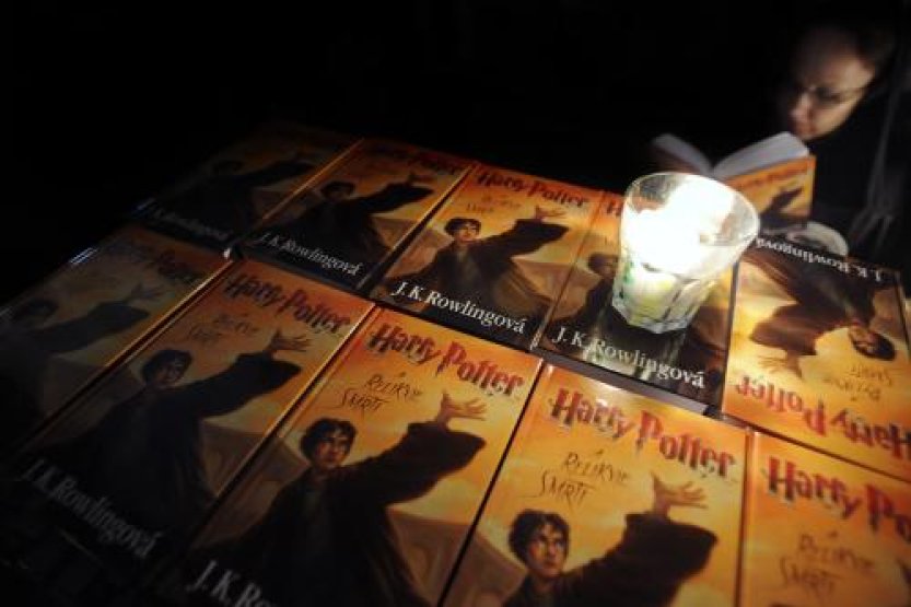 Albatros vydává oficiálního průvodce k sedmi knihám o Harrym Potterovi