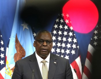 Ministr obrany USA přiletěl do Izraele, dorazí i von der Leyenová