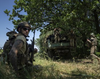 Rusové čtvrtým dnem útočí u Avdijivky; jde o rozsáhlejší operaci, uvedl ISW