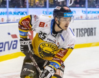 Hokejový útočník Zdráhal bude po odchodu ze Švédska hrát za Vítkovice