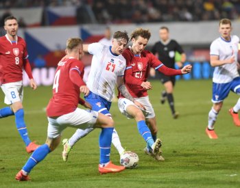 Fotbalisté po prohře v Albánii potřebují v kvalifikaci ME zdolat Faerské ostrovy