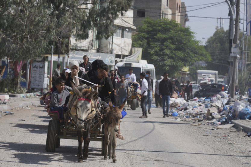 Gaza potřebuje humanitární pomoc, i válka má pravidla, řekl šéf OSN