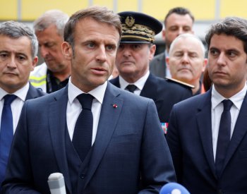 Macron povolal po útoku v Arrasu 7000 vojáků k posílení bezpečnostních hlídek