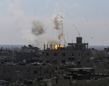 Útoky na Pásmo Gazy si vyžádaly už 1900 obětí, včetně více než 600 dětí