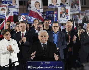 Boj o voliče v Polsku skončil, do nedělního večera platí zákaz volební agitace