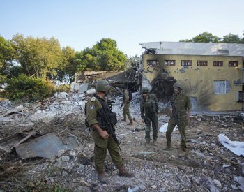 Izraelský premiér Netanjahu navštívil kibucy, v nichž útočil Hamás