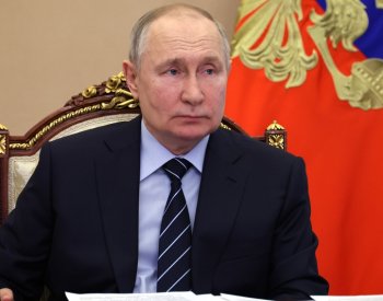 Putin tvrdí, že Rusové zlepšili své pozice téměř na celé frontě na Ukrajině