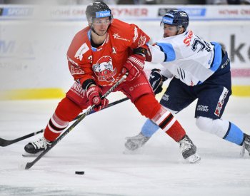 Hokejisté Liberce a Olomouce uzavřou pondělní dohrávkou 11. kolo extraligy