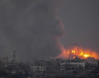 Izrael má právo se bránit, ale v souladu s právem, uvedli lídři zemí EU