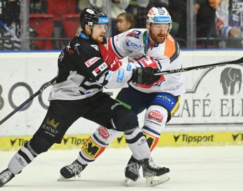 Pardubice zvítězily na ledě Karlových Varů 3:0, Will má první nulu v sezoně