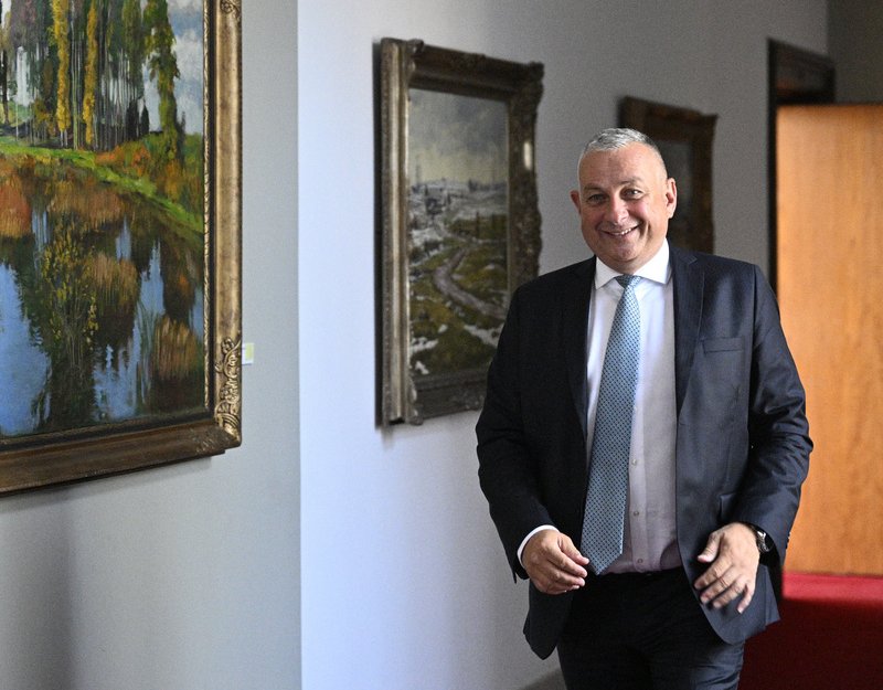 Seznam Zprávy: Zelenskyj vyznamenal Síkelu a Řehku za podporu Ukrajiny