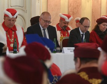 MŠMT zavede opatření ke zmenšení rozdílů v odměňování akademiků