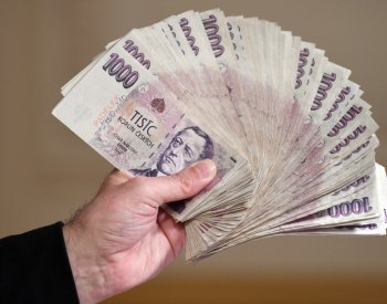 ČNB letos zatím zadržela 3608 padělaných bankovek a mincí, meziročně dvojnásobek