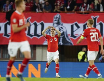 Fotbalisté Rakouska vyhráli v Ázerbájdžánu 1:0 a zajistili si postup na ME