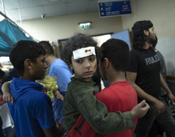 V Pásmu Gazy hrozí nemoci kvůli nedostatku vody, dochází i zásoby jídla