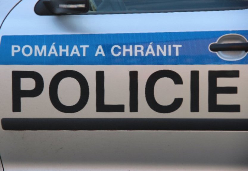 Policie vyšetřuje vraždu novorozence v Lipně nad Vltavou, pátrá po matce dítěte