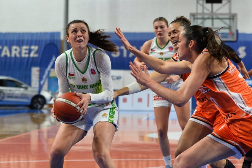 Basketbalistky KP Tany Brno podlehly v Eurocupu favorizovanému Bourges 59:70